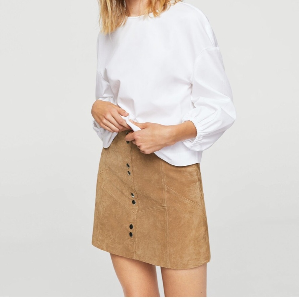🌟SALE 🌟Mango snap real suede leather skirt sz L